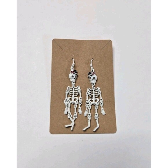 Jewelry Lot Skull Spooky Gothic Skeleton Theme Clean Curated Bundle Free Gift - Picture 15 of 16